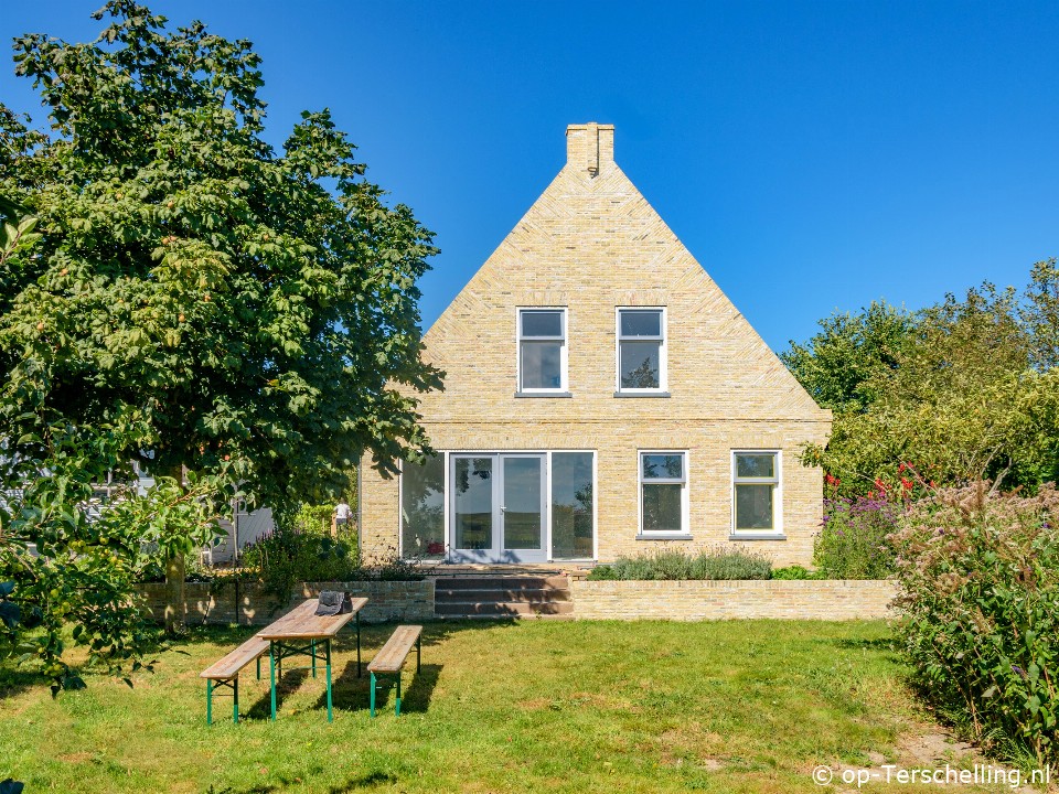 Klik hier voor meer informatie over Vakantiehuis De Luwte van Oosterend