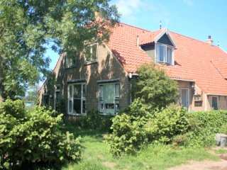 Klik hier voor meer informatie over Vakantiehuis `t Voorhuis Baaiduinen