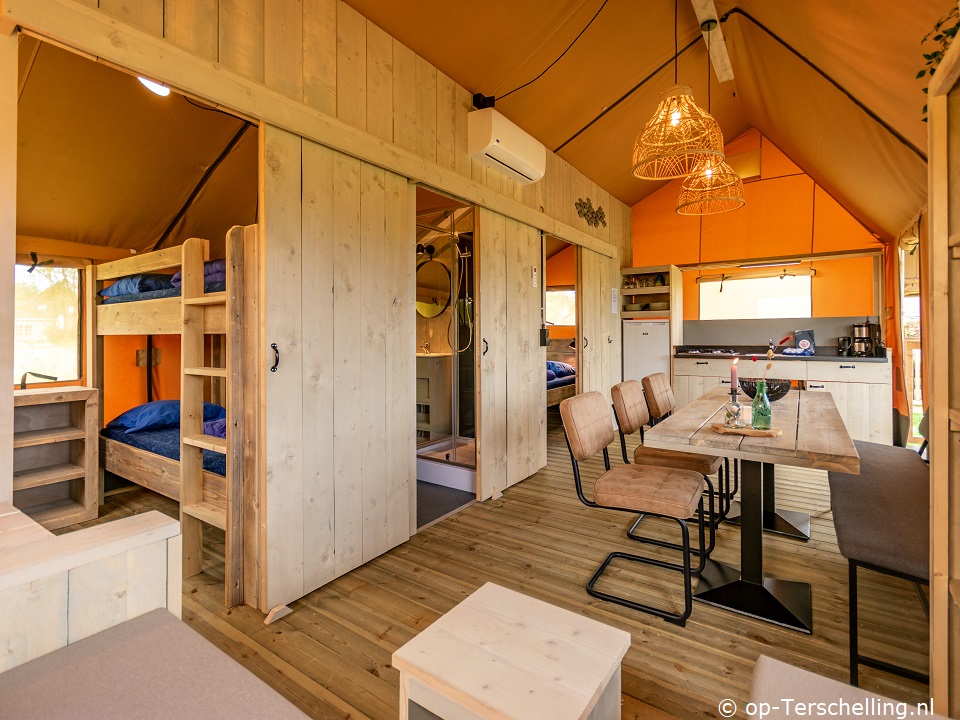  Ranger Lodge 7p. sanitair